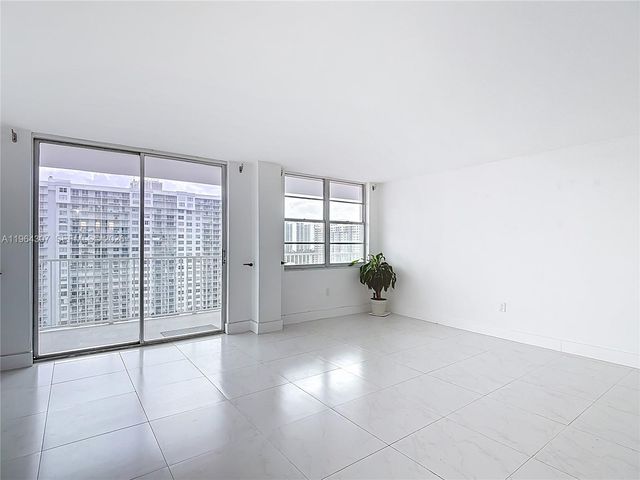 2801 NE 183rd Street 1504W, Aventura, FL 33160