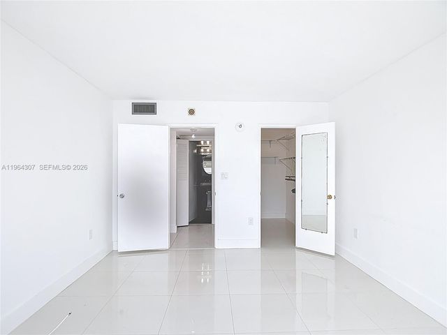 2801 NE 183rd Street 1504W, Aventura, FL 33160