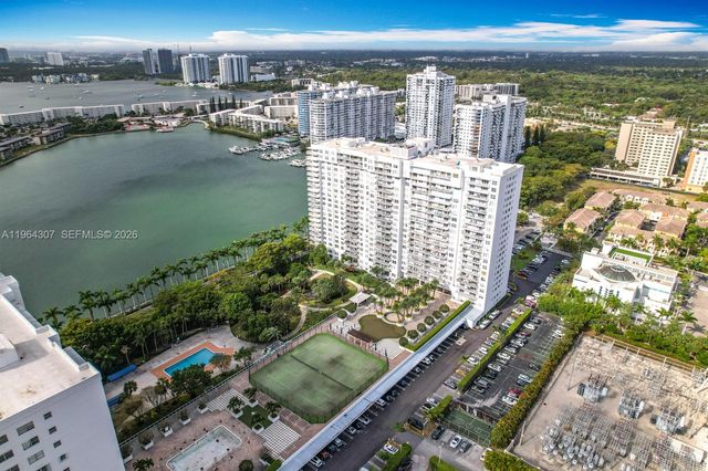 2801 NE 183rd Street 1504W, Aventura, FL 33160