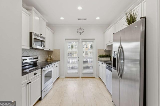 1428 Liberty Parkway NW, Atlanta, GA 30318