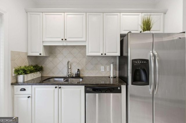1428 Liberty Parkway NW, Atlanta, GA 30318