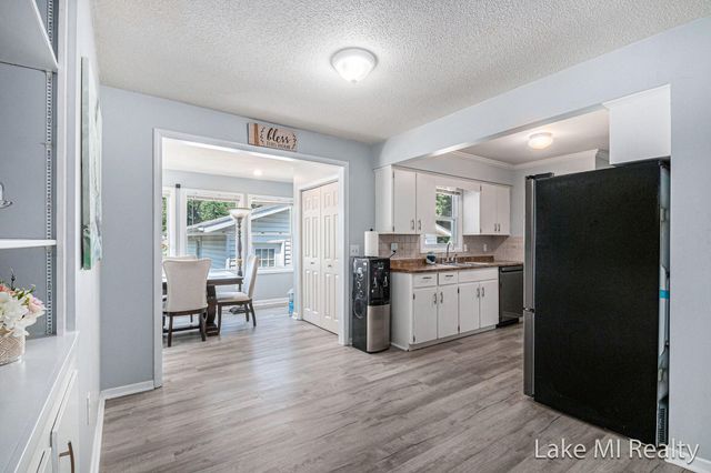 2521 Chassell Street Sw, City Of Wyoming, MI 49519