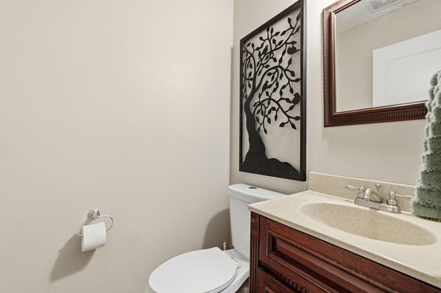 3676 Widgeon Way, Eagan, MN 55123