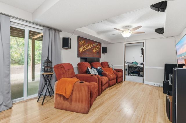 3676 Widgeon Way, Eagan, MN 55123