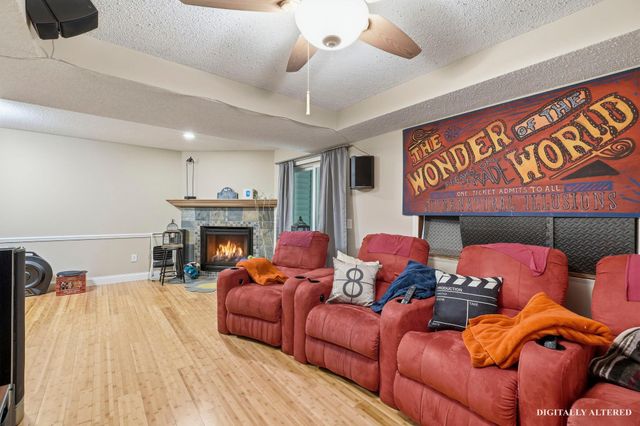 3676 Widgeon Way, Eagan, MN 55123