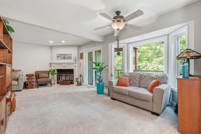 3676 Widgeon Way, Eagan, MN 55123