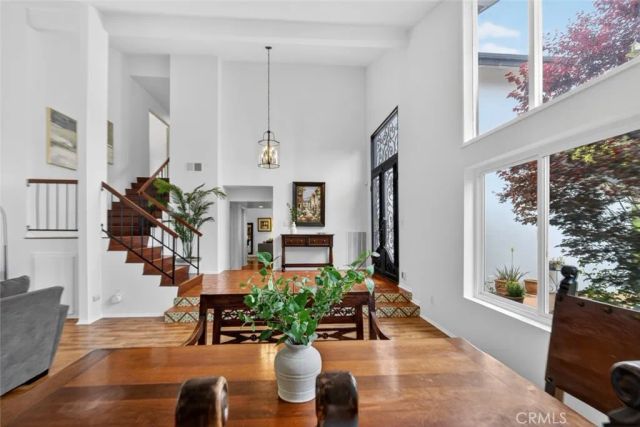19724 Trull Brook Drive, Tarzana, CA 91356