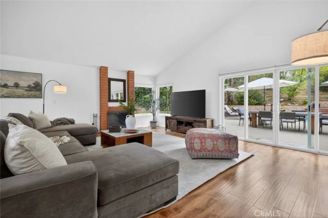 19724 Trull Brook Drive, Tarzana, CA 91356