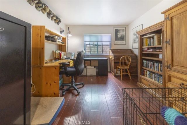 19724 Trull Brook Drive, Tarzana, CA 91356