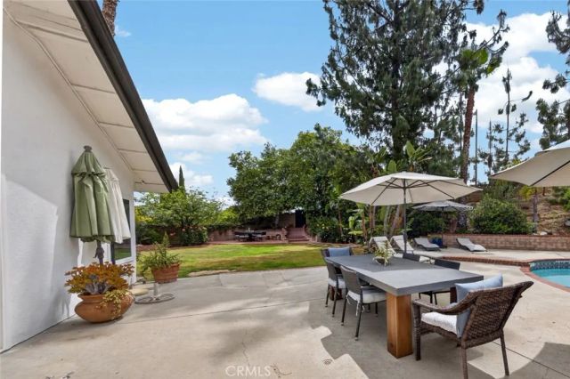 19724 Trull Brook Drive, Tarzana, CA 91356