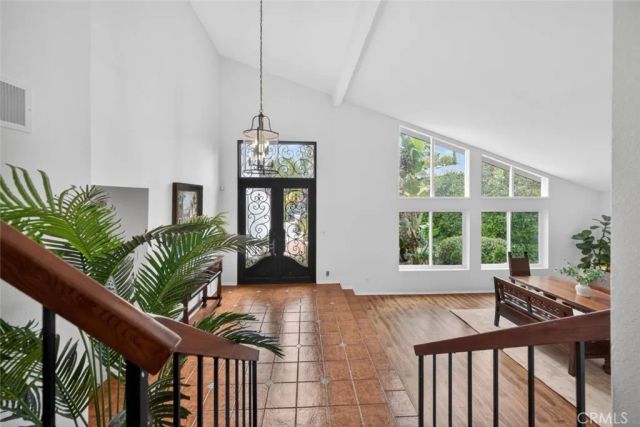 19724 Trull Brook Drive, Tarzana, CA 91356