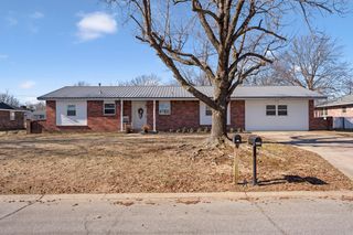 2040 J Street SW, Miami, OK 74354