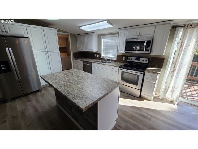 15509 Se MILL PLAIN Blvd 43, Vancouver, WA 98684