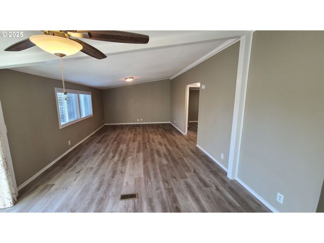 15509 Se MILL PLAIN Blvd 43, Vancouver, WA 98684