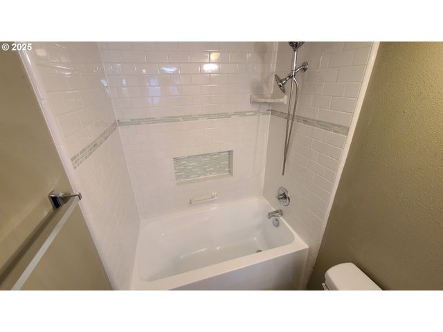 15509 Se MILL PLAIN Blvd 43, Vancouver, WA 98684