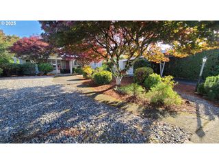 15509 Se MILL PLAIN Blvd 43, Vancouver, WA 98684