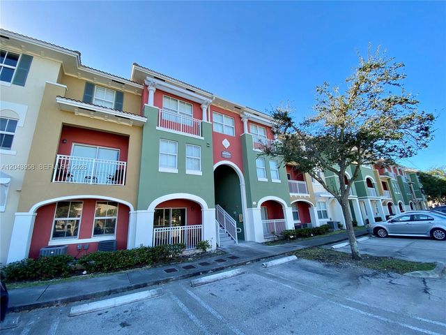 11202 NW 83rd St 106, Doral, FL 33178