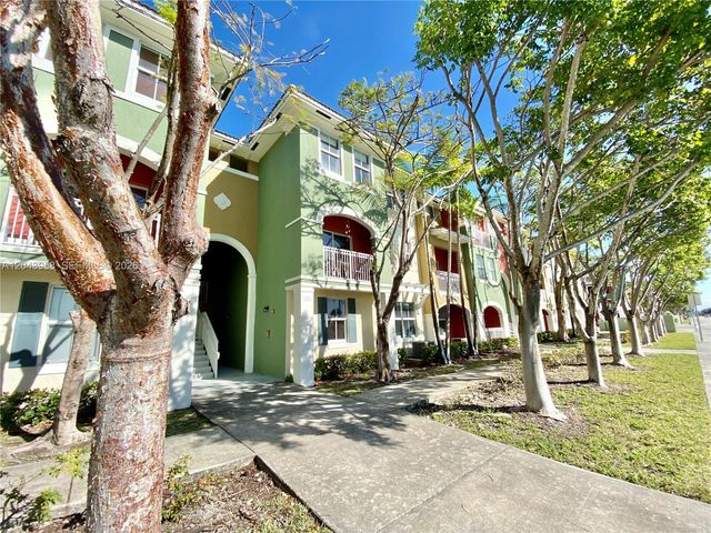 11202 NW 83rd St 106, Doral, FL 33178