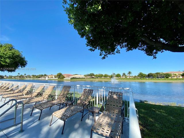 11202 NW 83rd St 106, Doral, FL 33178