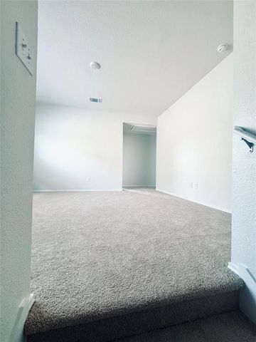 13000 Roving PASS, Elgin, TX 78621