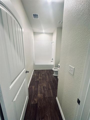 13000 Roving PASS, Elgin, TX 78621