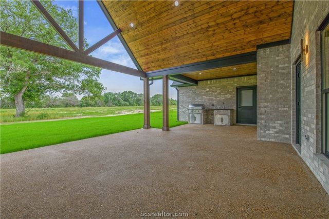 5403 Woodland Park Drive, College Station, TX 77845