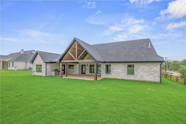 5403 Woodland Park Drive, College Station, TX 77845