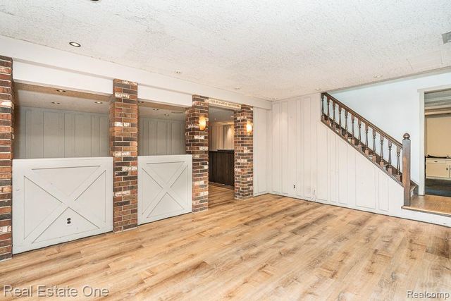 53081 Scenic Drive, Shelby Twp, MI 48316