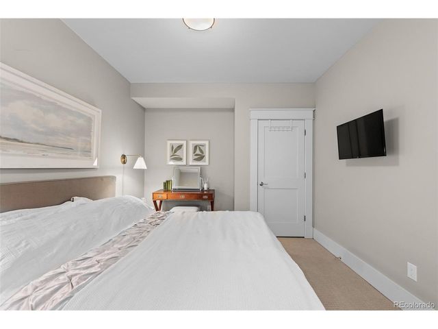 2424 S Madison St, Denver, CO 80210