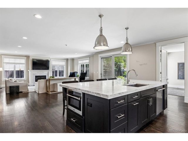2424 S Madison St, Denver, CO 80210