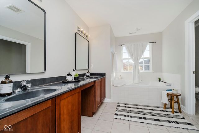 10980 Woodpark Drive, Noblesville, IN 46060