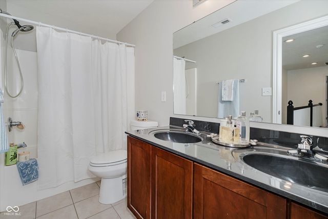 10980 Woodpark Drive, Noblesville, IN 46060