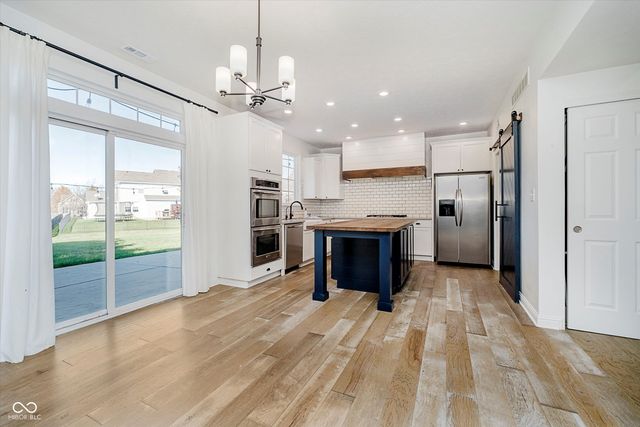 10980 Woodpark Drive, Noblesville, IN 46060