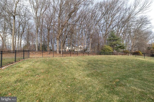 4672 WOODFIELD CIR, Doylestown, PA 18902