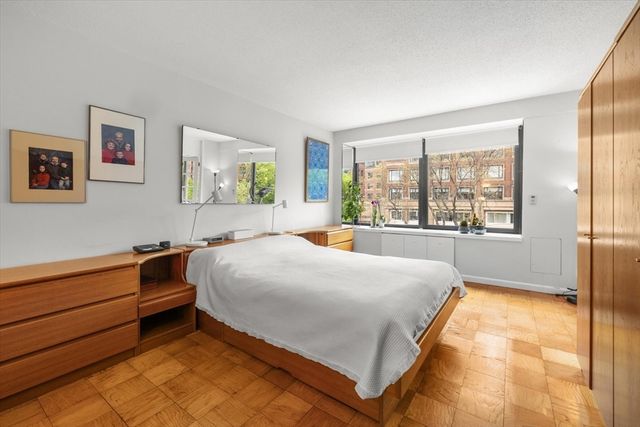 65 East India Row 3G, Boston, MA 02110