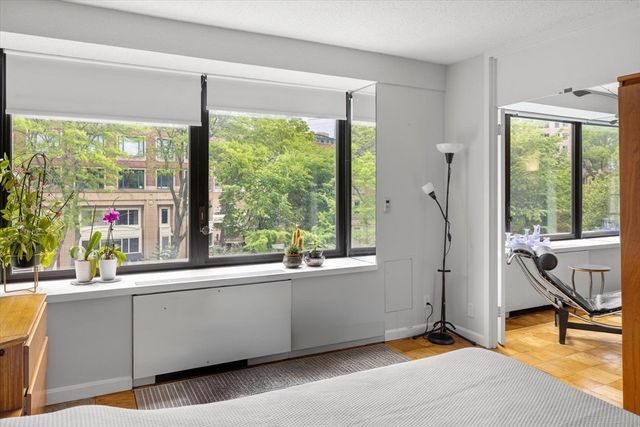65 East India Row 3G, Boston, MA 02110