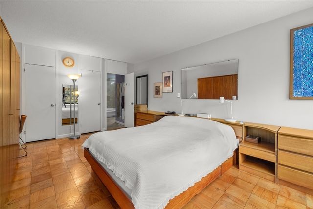 65 East India Row 3G, Boston, MA 02110