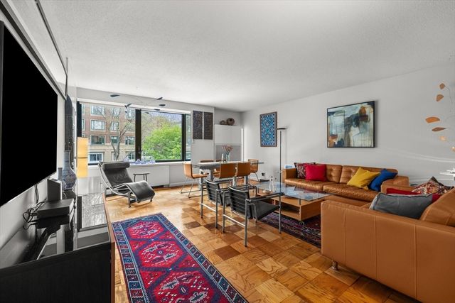 65 East India Row 3G, Boston, MA 02110