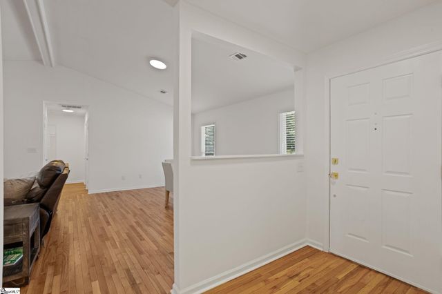 401 Belcross Drive, Simpsonville, SC 29681