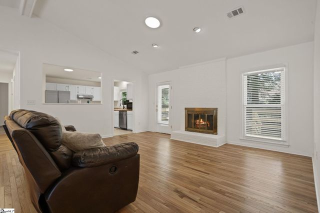 401 Belcross Drive, Simpsonville, SC 29681
