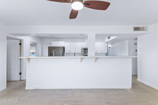 860 W McLellan Road, Mesa, AZ 85201