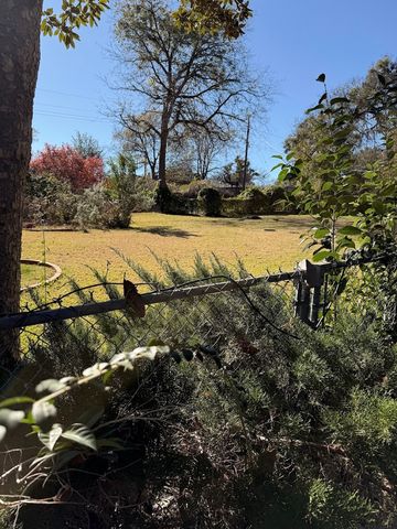 113 Townes Drive, Lakeside, TX 76108