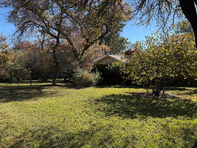 113 Townes Drive, Lakeside, TX 76108