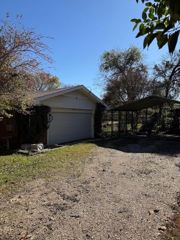113 Townes Drive, Lakeside, TX 76108