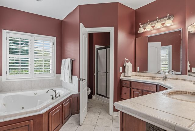 12516 Covington Manor Farms Road, Fort Wayne, IN 46814