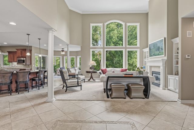 12516 Covington Manor Farms Road, Fort Wayne, IN 46814