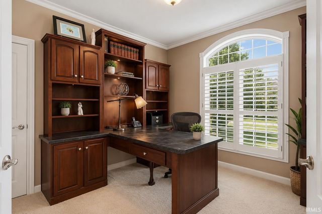 12516 Covington Manor Farms Road, Fort Wayne, IN 46814