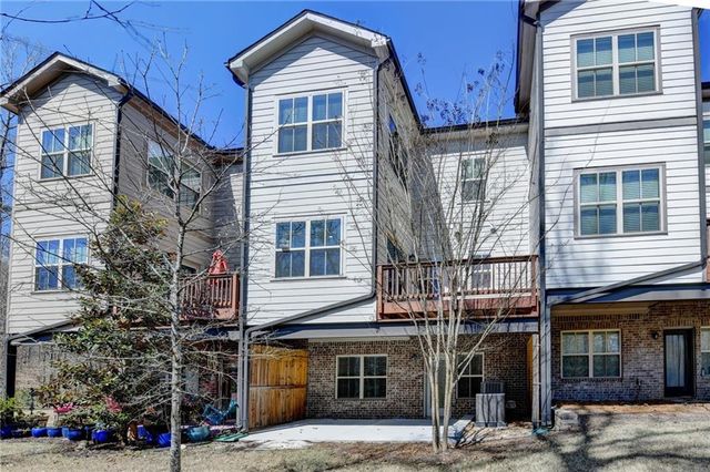 373 Via Secco Lane, Suwanee, GA 30024