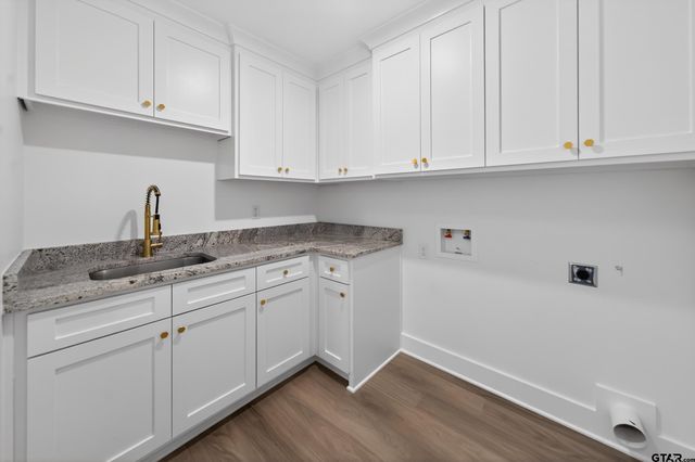 329 Wiley Dr., Bullard, TX 75757