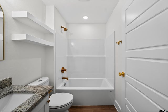 329 Wiley Dr., Bullard, TX 75757